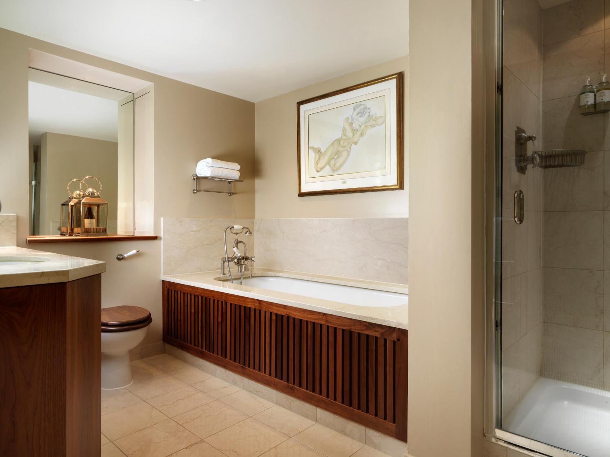 The Vineyard Hotel & Spa Newbury  Bagian luar foto