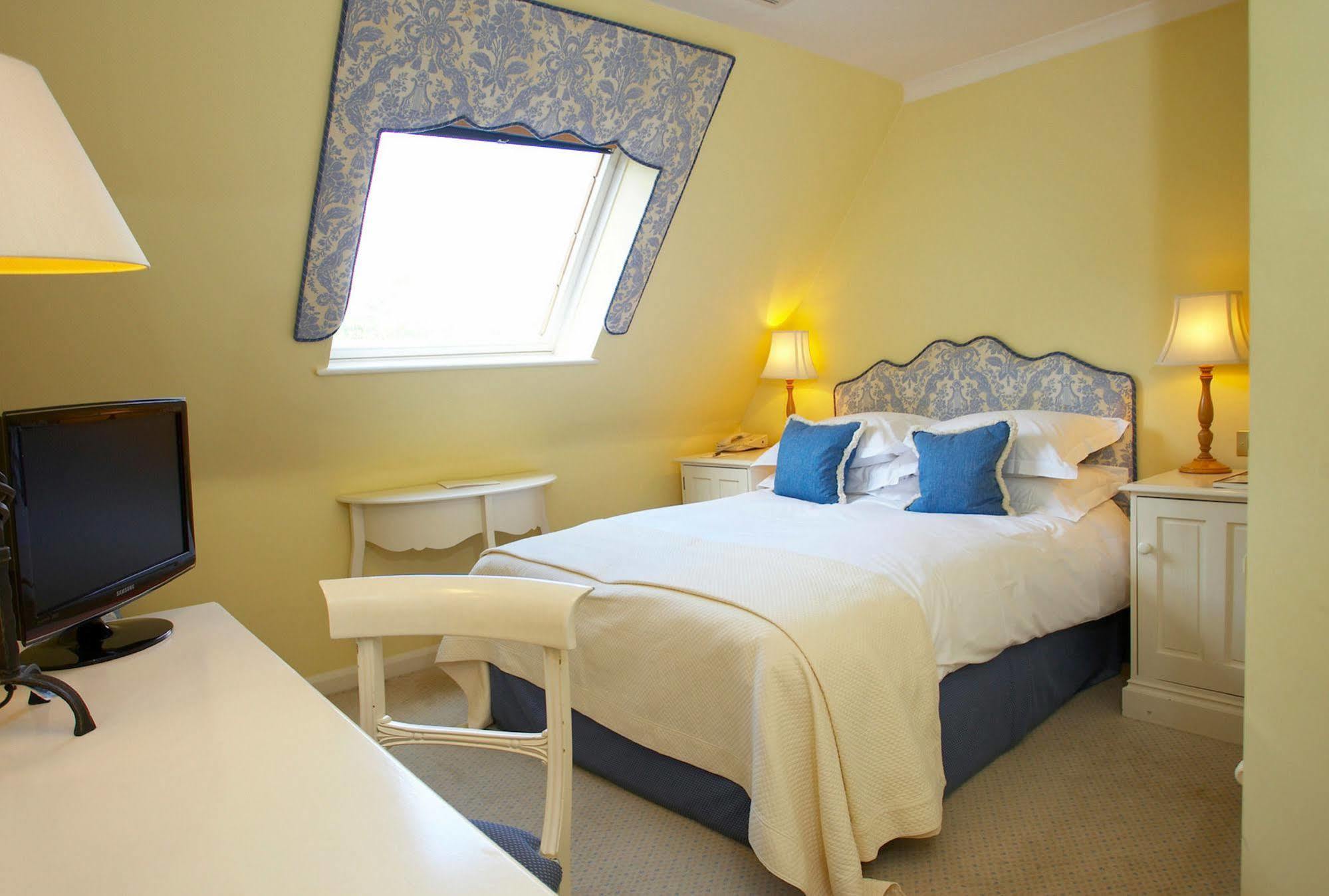 The Vineyard Hotel & Spa Newbury  Bagian luar foto